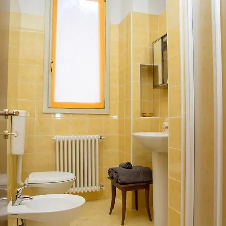 La Tinaia - Courtyard House With Private Garden Gattico